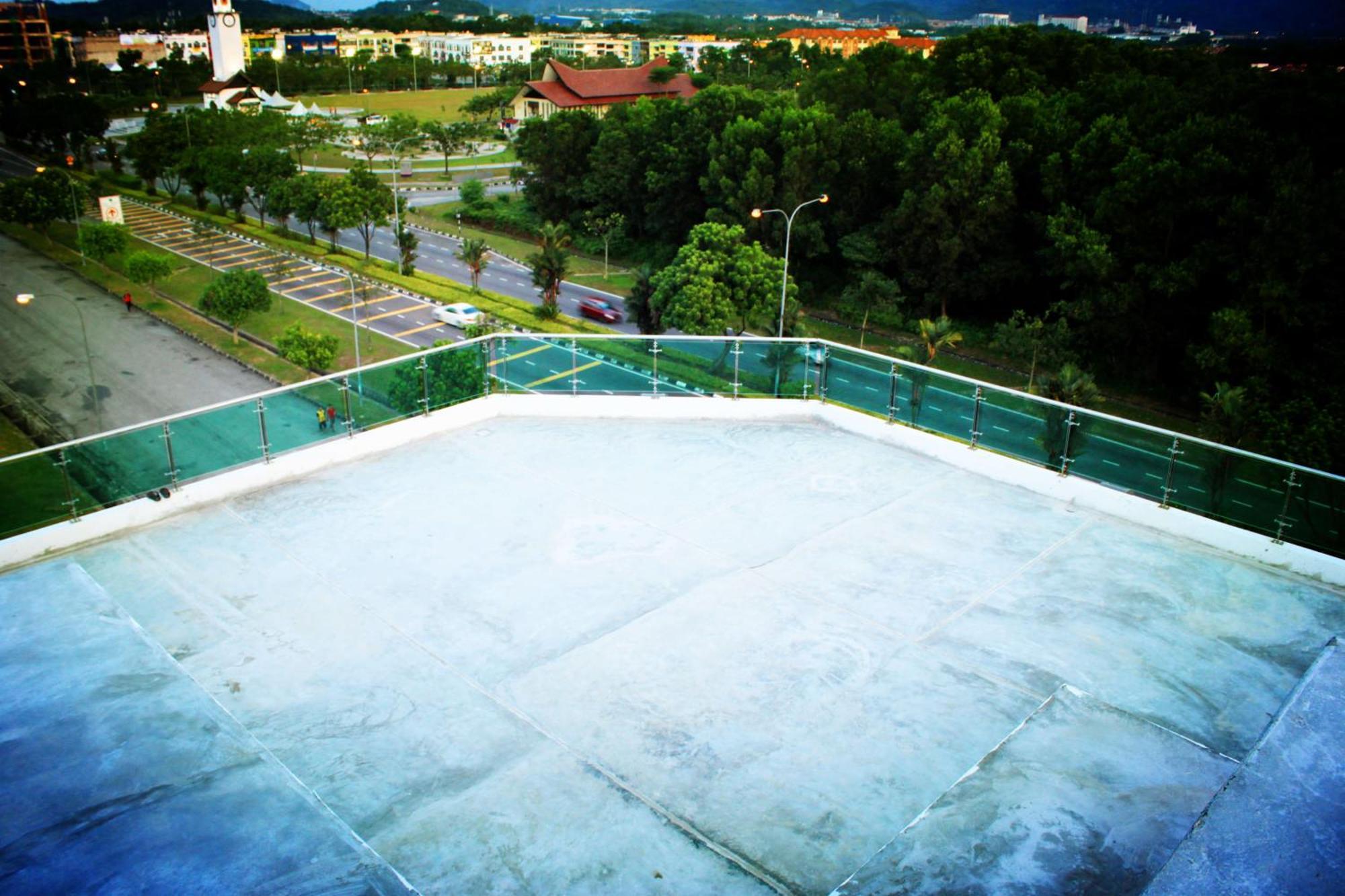 Hotel Time Boutique Nilai Esterno foto