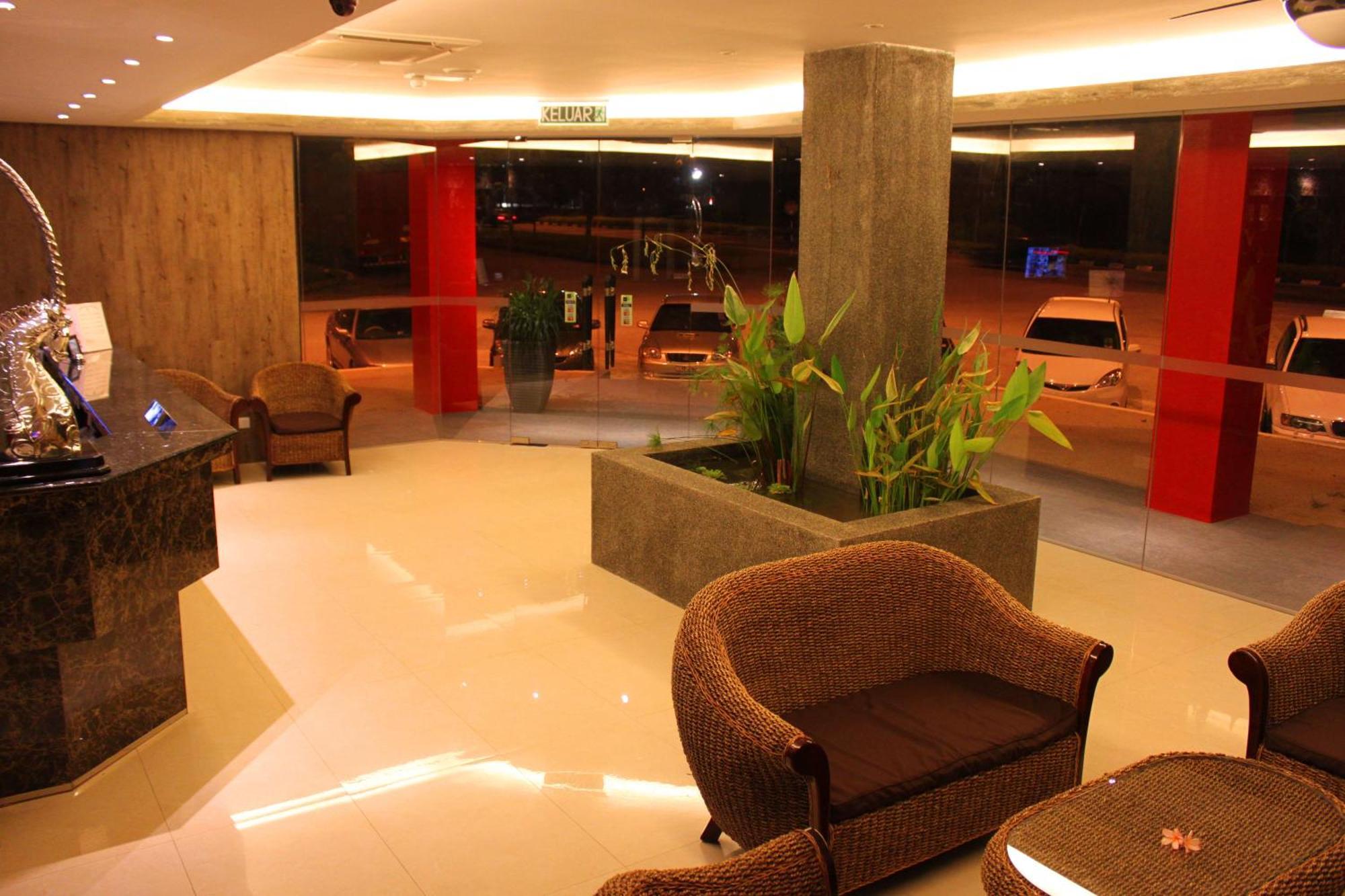 Hotel Time Boutique Nilai Esterno foto