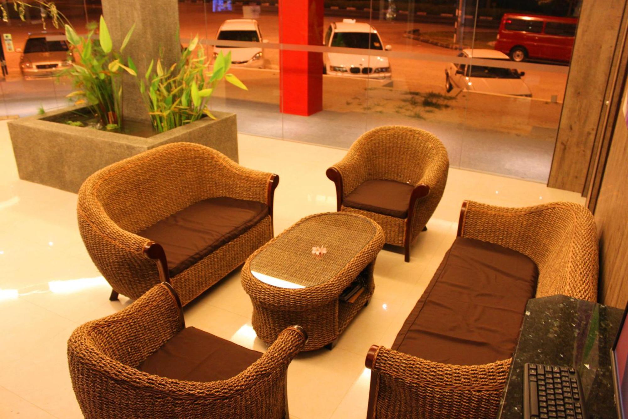 Hotel Time Boutique Nilai Esterno foto